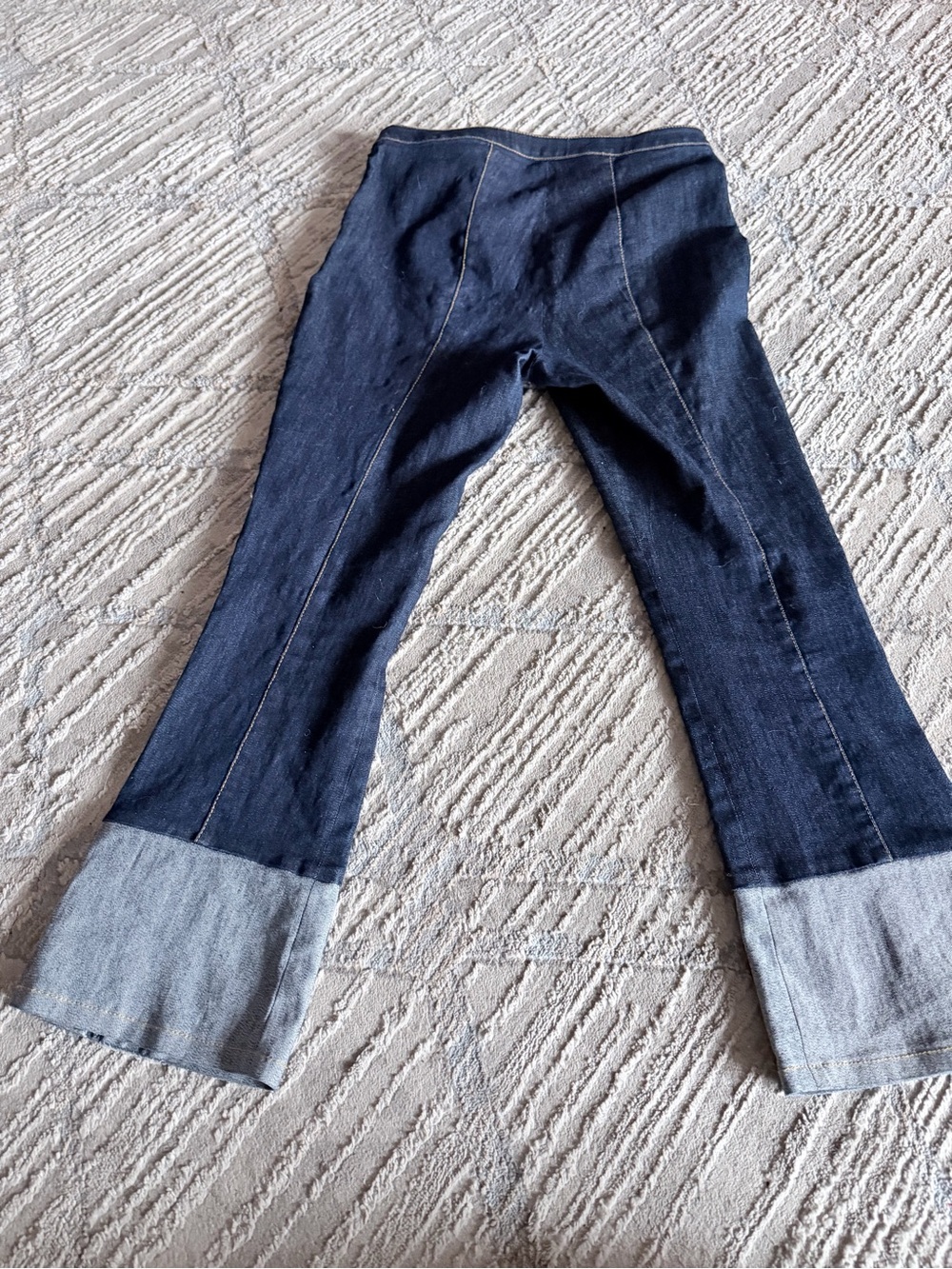 cinq à sept Dark Indigo Denim Jeans with Light Cuffs with buttons size 4 - Picture 5 of 7